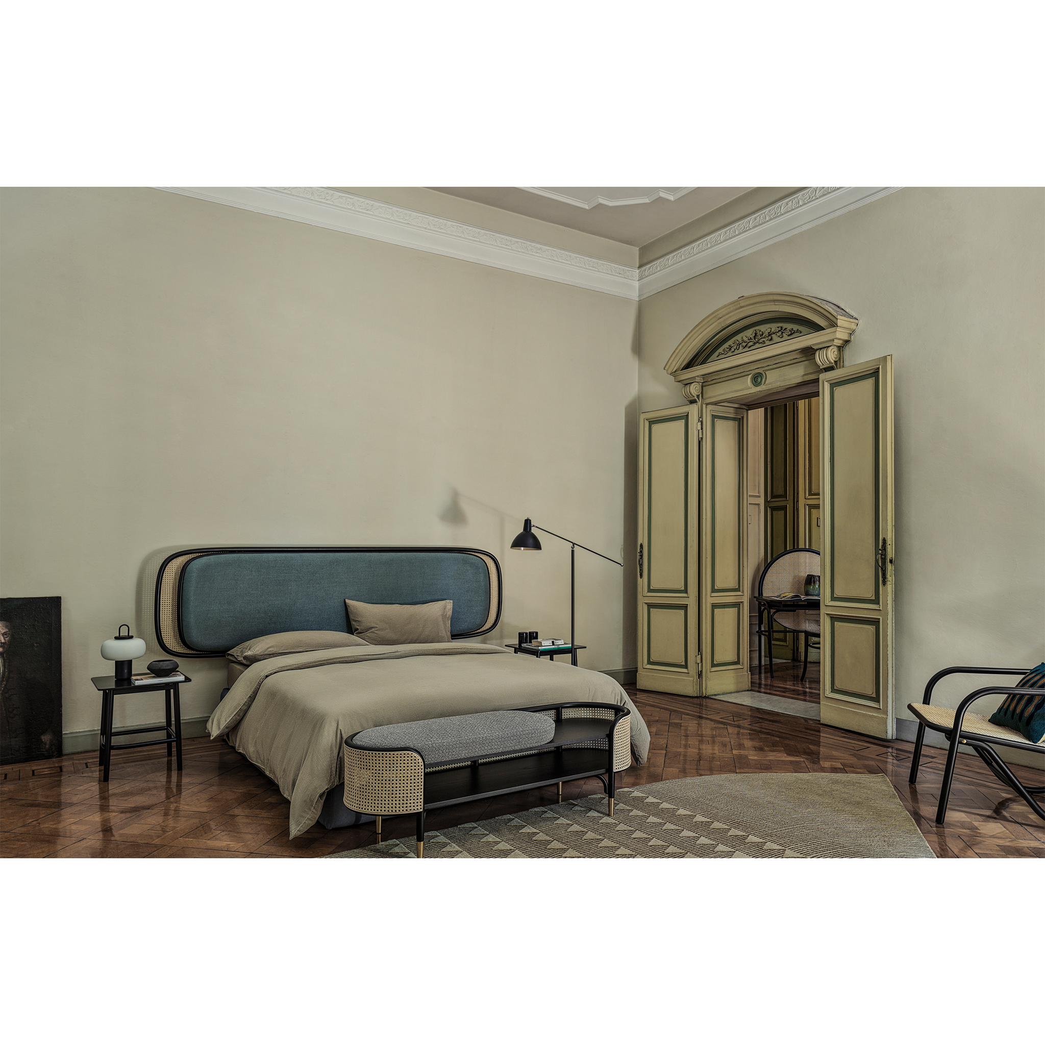 Bench MOS | 136cm | Upholstery Choice