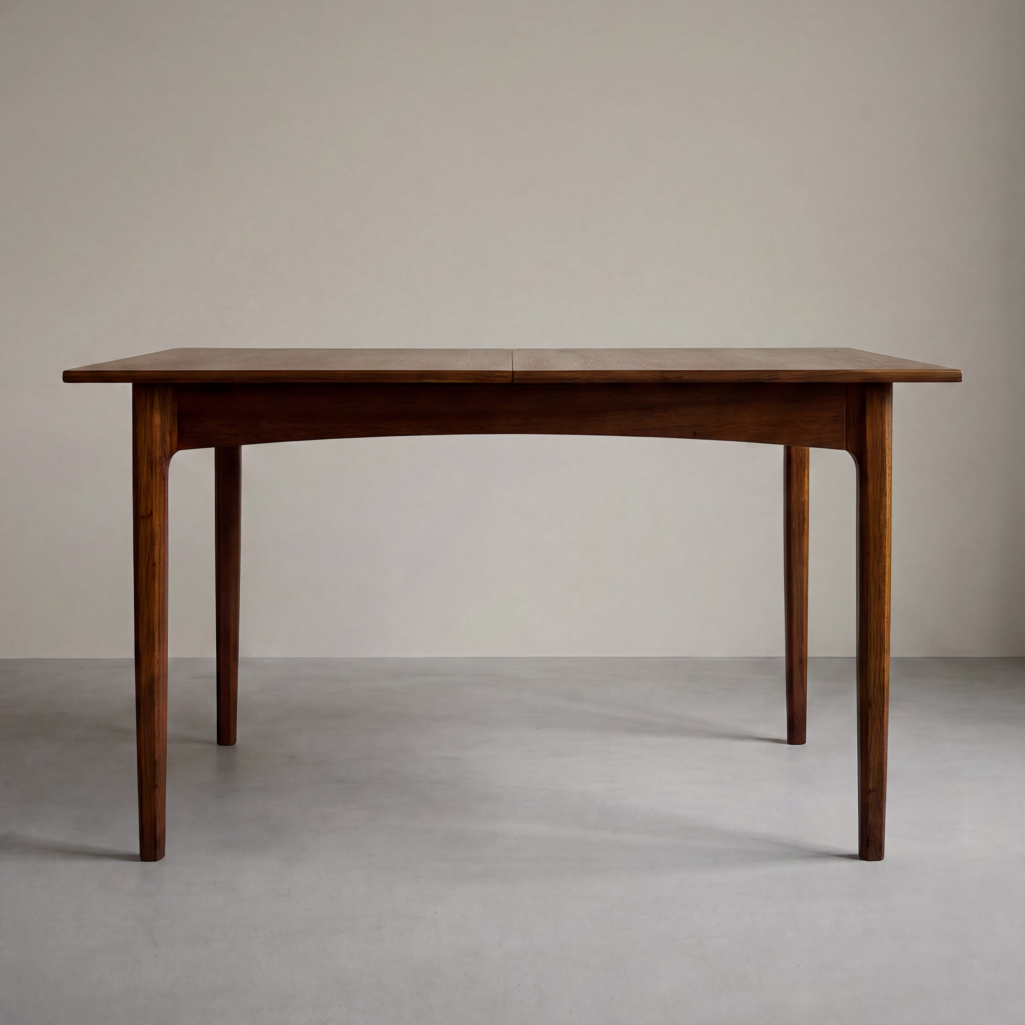 Extendable Dining Table by BCM | 122-168cm
