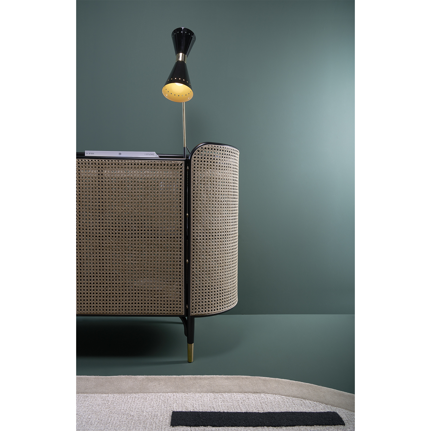 Cabinet Mos | 136x91cm